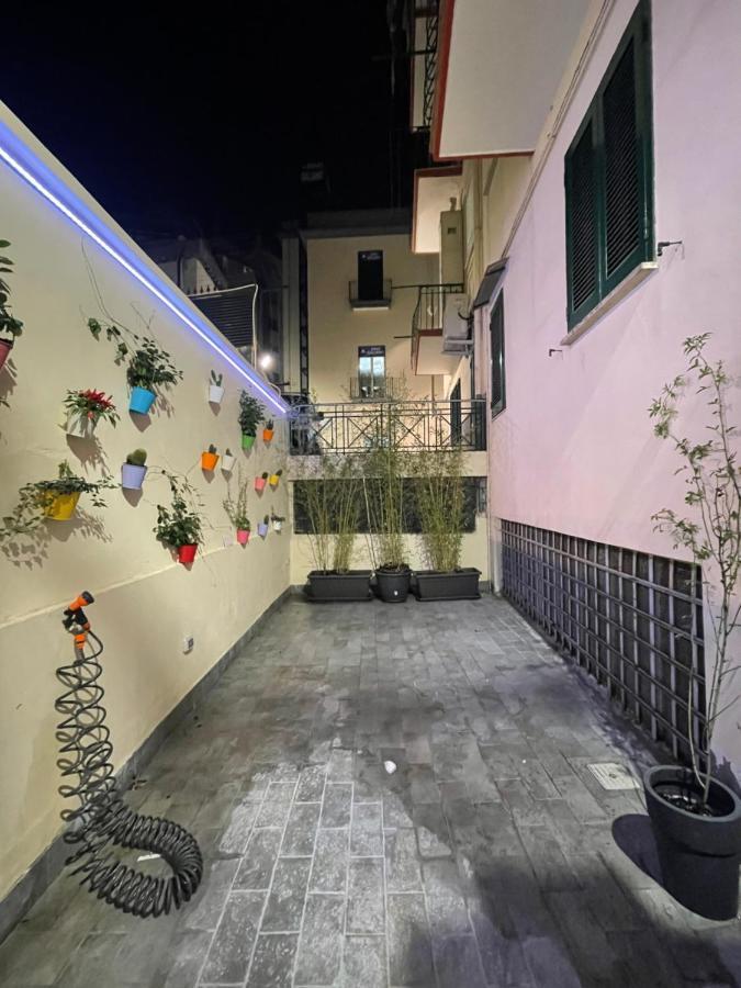 Apartmán Cesi 13 Neapol Exteriér fotografie
